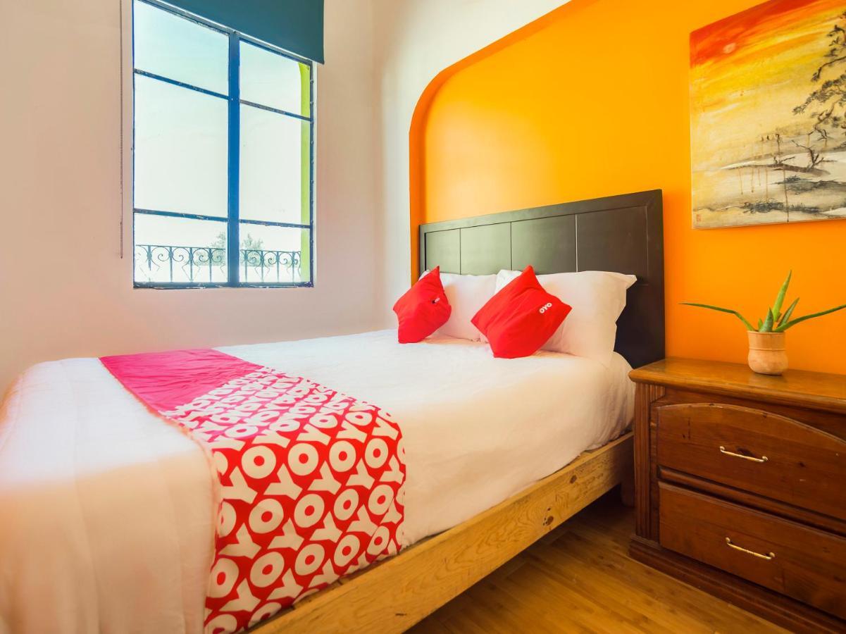 Oyo Hotel Hare Krishna Monterrey Luaran gambar