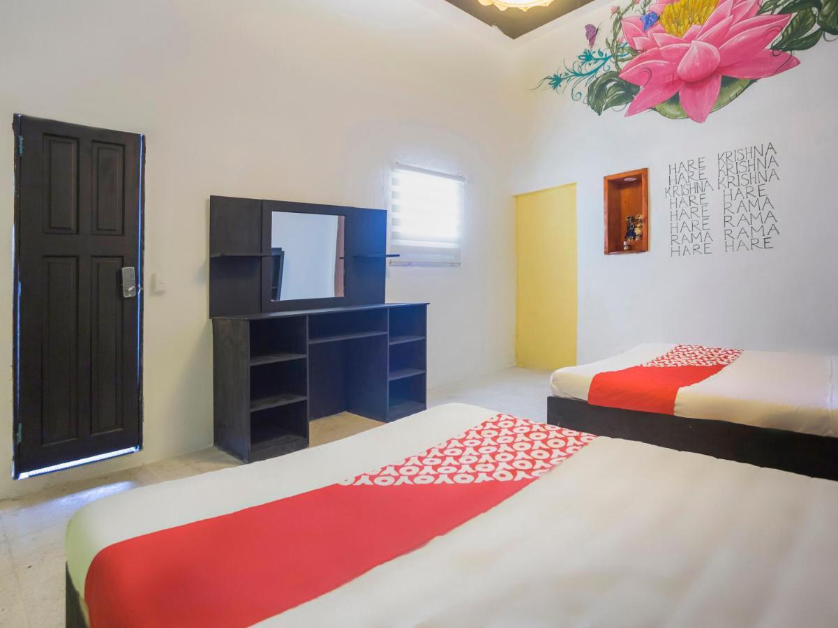 Oyo Hotel Hare Krishna Monterrey Luaran gambar